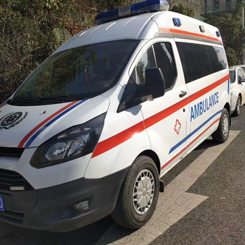 霍林郭勒品质救护车出租，为您的健康出行负责