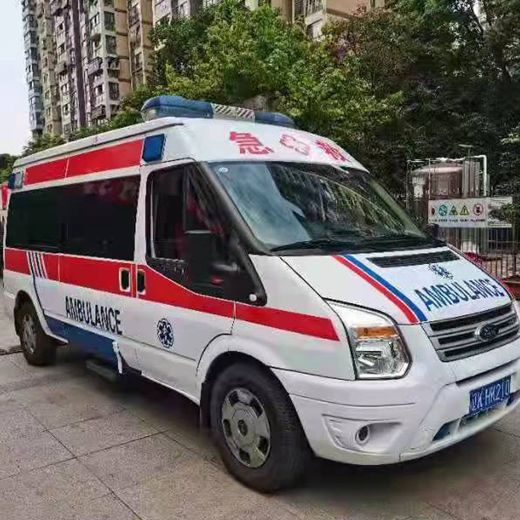 霍林郭勒长途救护车护送病人返乡